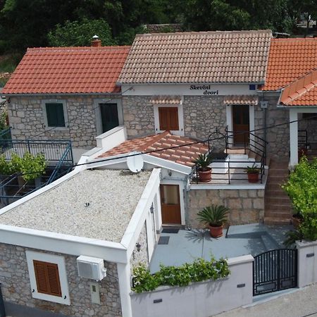 Holiday Home Skevini Dvori Starigrad Paklenica Ngoại thất bức ảnh