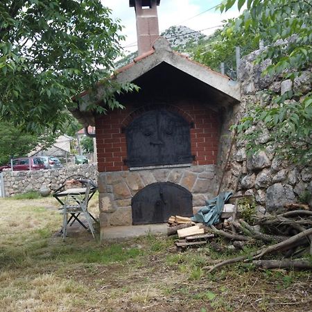 Holiday Home Skevini Dvori Starigrad Paklenica Ngoại thất bức ảnh