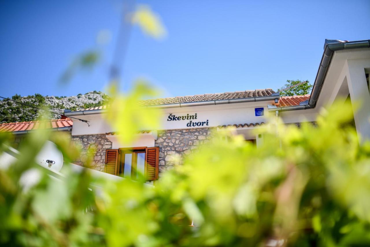 Holiday Home Skevini Dvori Starigrad Paklenica Ngoại thất bức ảnh