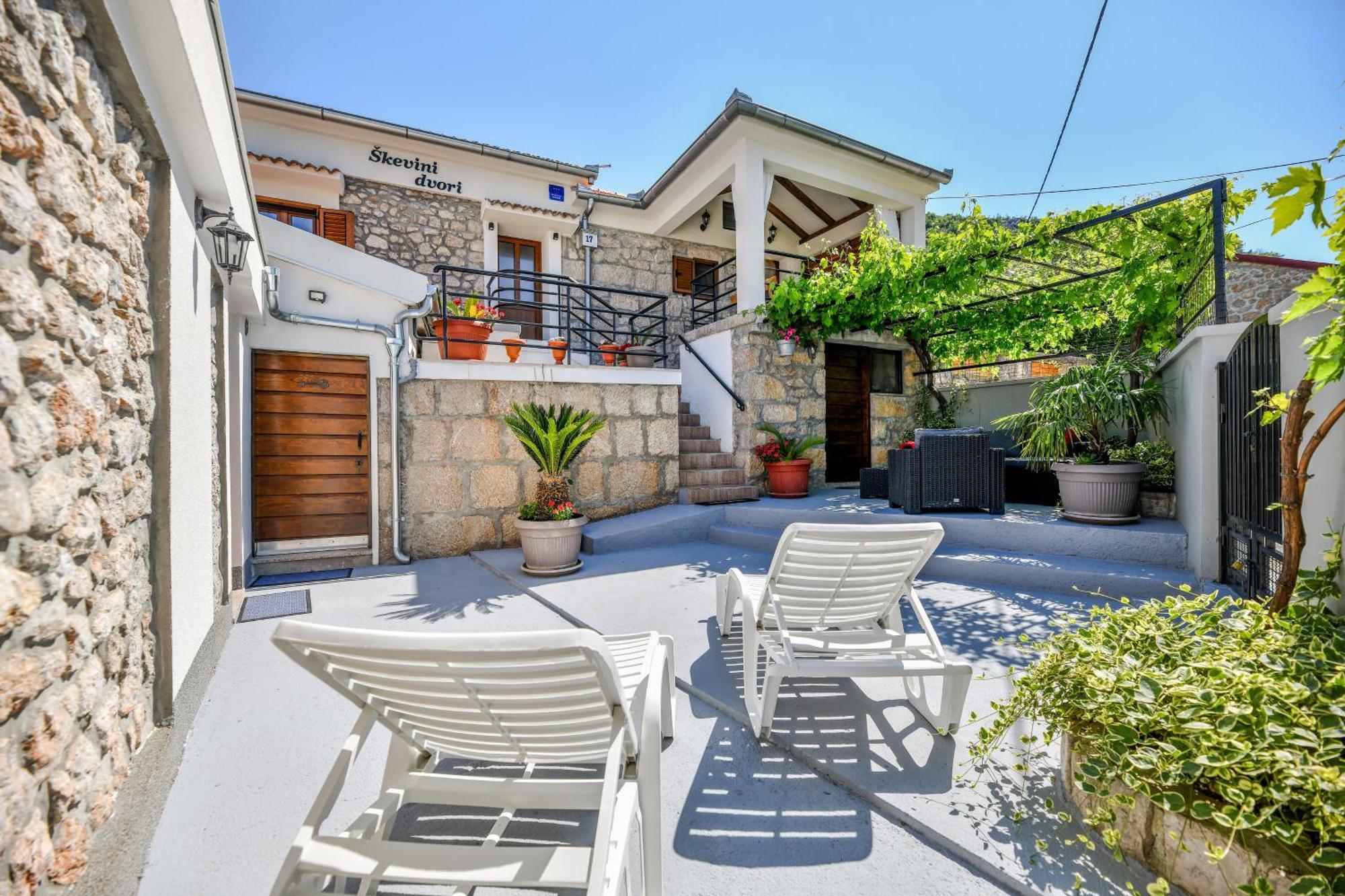 Holiday Home Skevini Dvori Starigrad Paklenica Ngoại thất bức ảnh